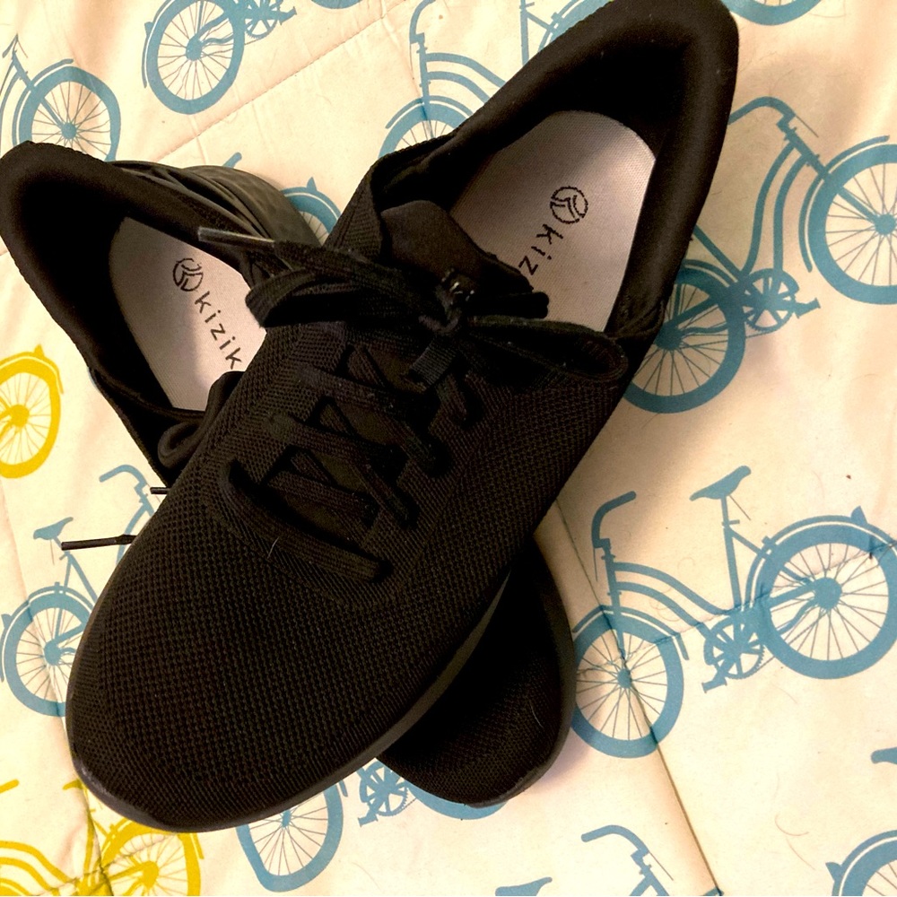 Mens Kizik Athens Shoes Size 12